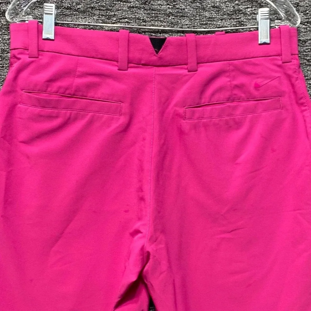 Nike Golf Dri Fit Shorts Mens 32 Pink Flat Front Performance Activewear Vibrant